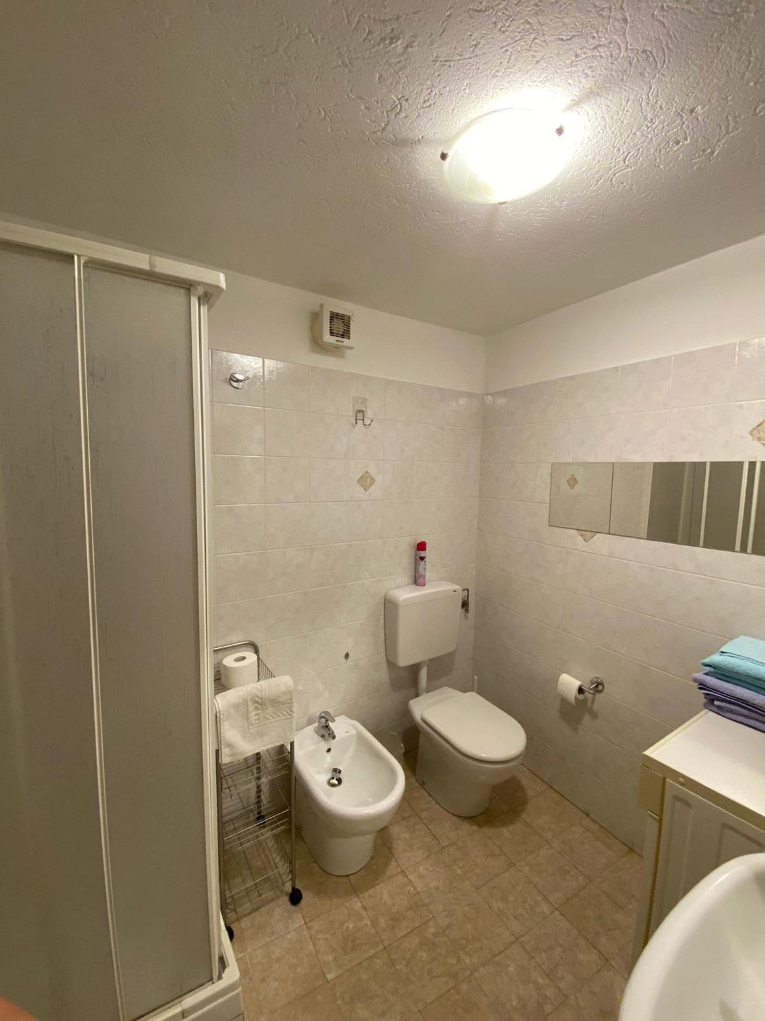 Casa Vacanze A Ла Сале Екстериор снимка