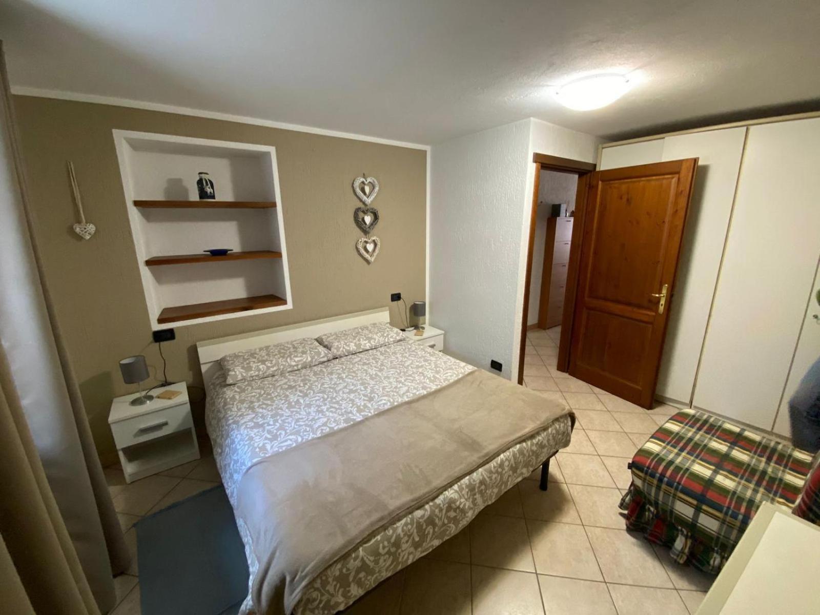 Casa Vacanze A Ла Сале Екстериор снимка